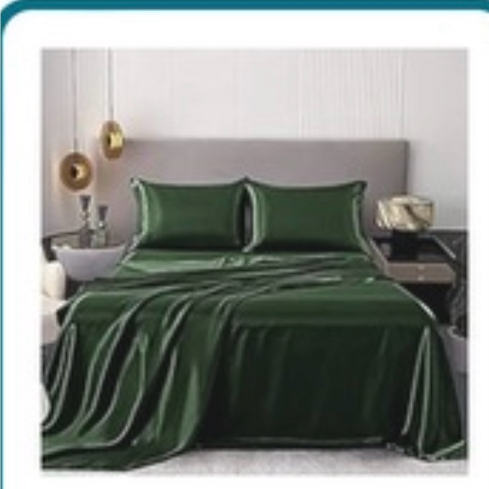 4 pieces  satin  sheets Queen size available green and white color